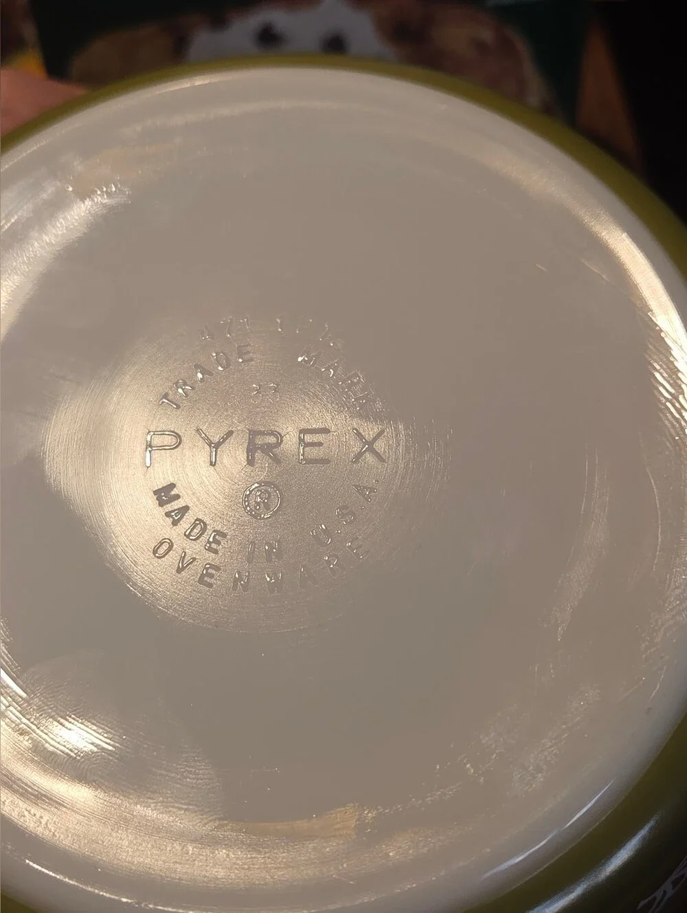 SUPER CUTE Pyrex Spring Blossom Green White Crazy Daisy Casserole 471-B, 1 Pint